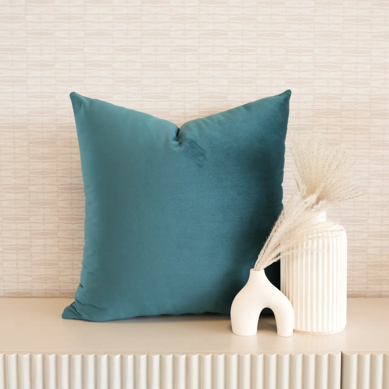 Milo Filled Cushion Combo - Image 4