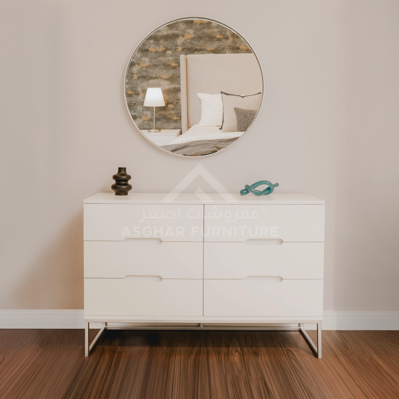 Shelter 5-Piece Bedroom Set - Image 4